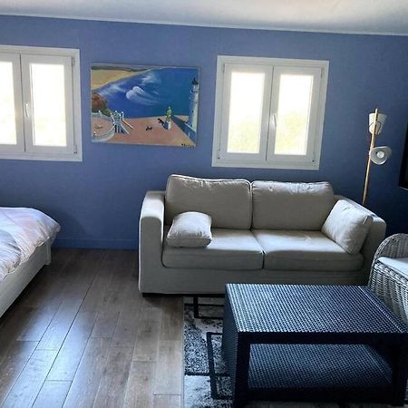 דירות לה קול-סור-לופ Agreable Chambre D'Hotes Avec Vue Sur Les Collines מראה חיצוני תמונה