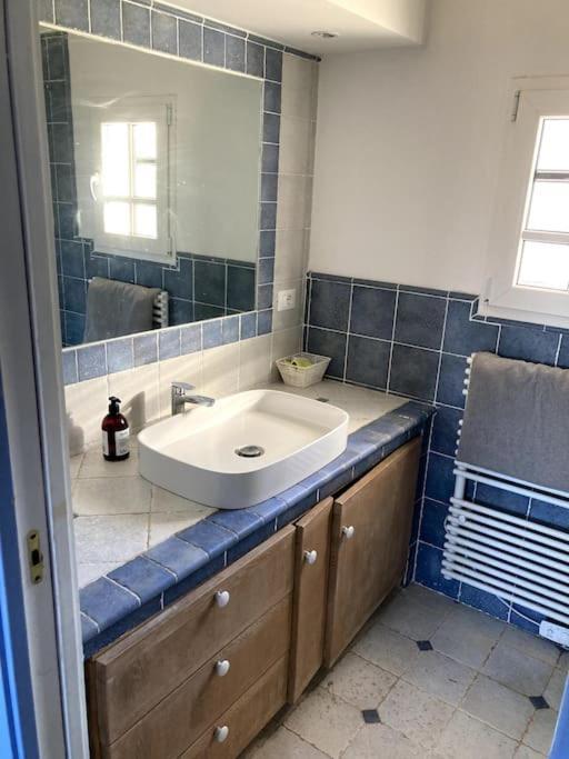 דירות לה קול-סור-לופ Agreable Chambre D'Hotes Avec Vue Sur Les Collines מראה חיצוני תמונה